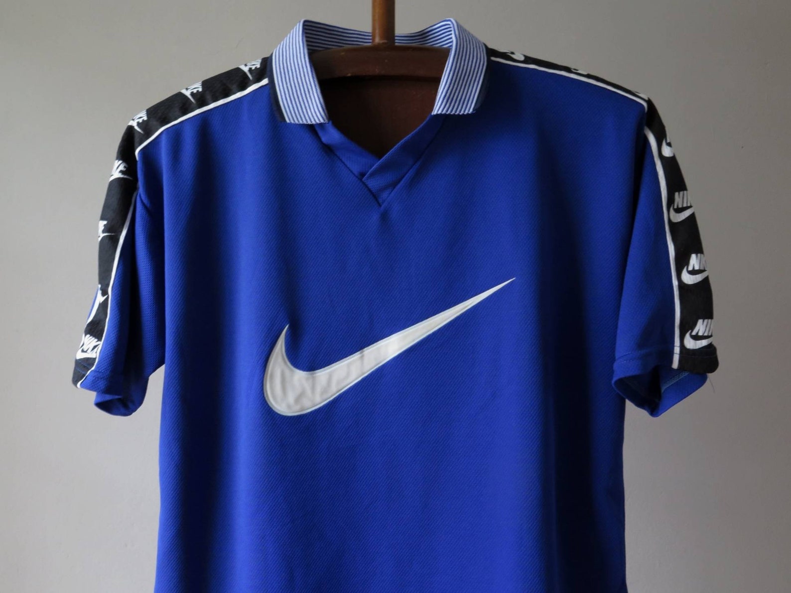 Vintage Nike Tshirt Vintage Nike Premier Tshirt Vintage Sprot Etsy UK