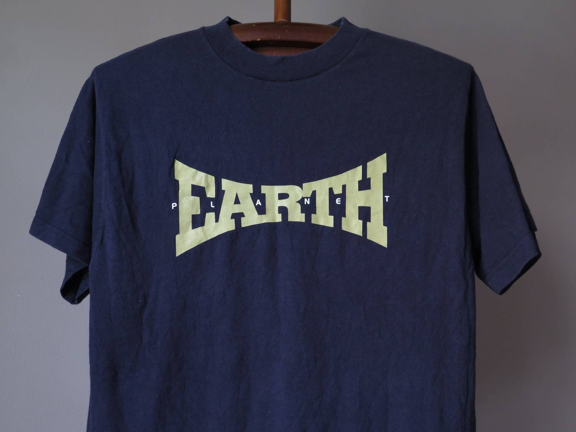 Earth Clothing Logo