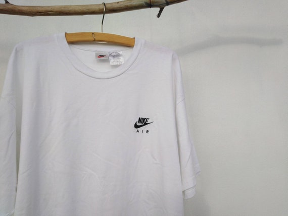 Nike t shirt streetwear sale