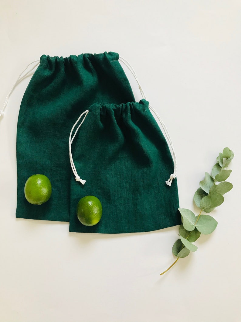 Eco-friendly food or bread storage bags. Reusable gift bags Linen drawstring bags Reusable produce bags Shoe dust bags Green gift bags