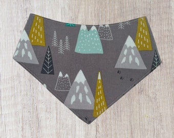 Mountains pet Bandana with snap closure