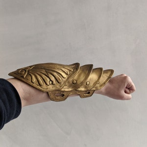 Spartan mercenary left hand bracer Pattern
