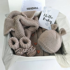 Baby gift box Gender neutral baby gift Baby shower gift Baby shower Newborn baby gift New baby gift New baby gift box Welcome  baby gift box