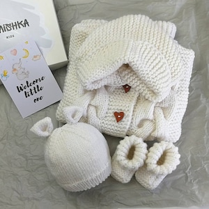 Baby gift box Gender neutral baby gift Baby shower gift Baby shower Newborn baby gift New baby gift New baby gift box Welcome  baby gift box
