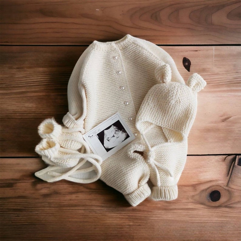 Ours en peluche avec pull • Ma Peluche