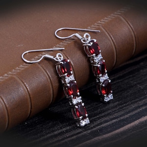 Garnet Earrings,Garnet Dangle Earrings,Statement Earrings,January Birthstone Earrings,Stylish Anniversary Gift for Her,925 Sterling Silver