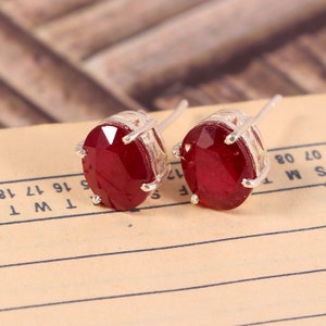 Natural Ruby Earrings,Tiny Stud Earrings,Minimalist Statement Earrings,July Birthstone Earrings,Small Oval Earrings,925 Sterling Silver