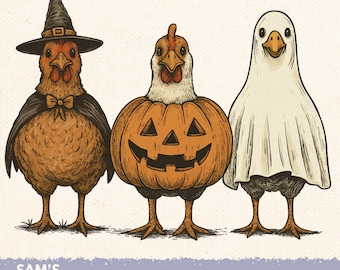Könnte beinhalten: Illustration von drei Hühnern in Halloween-Kostümen. Eines trägt einen Hexenhut und einen Umhang, ein anderes steckt in einem geschnitzten Kürbis und das dritte in einem Geisterkostüm. Der Text "DIGITAL DOWNLOAD" ist enthalten.