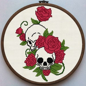Skull with roses - gothic cross stitch pattern for halloween, scary embroidery picture