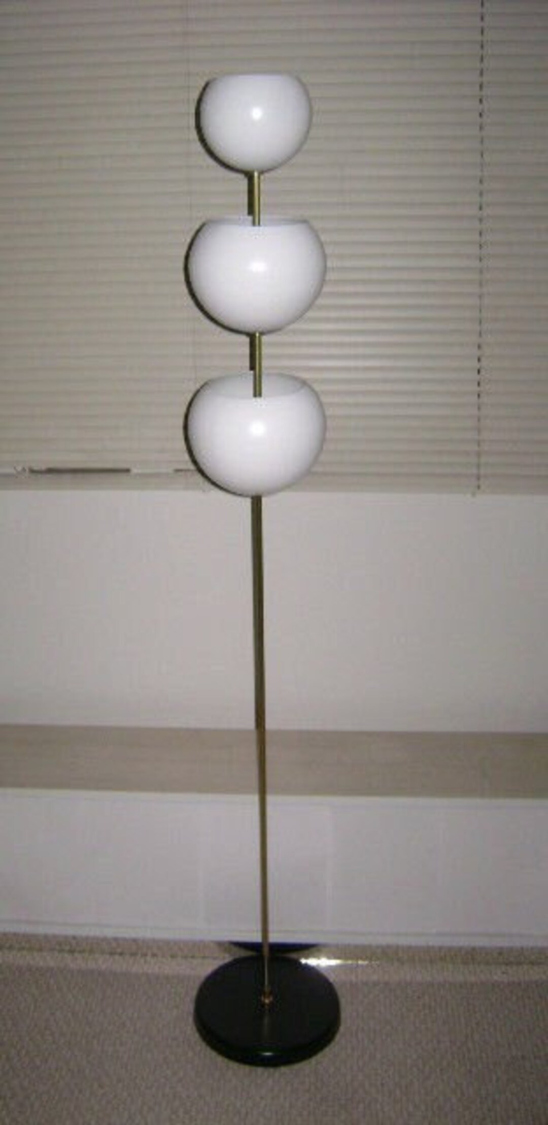 3 head globe floor lamp online