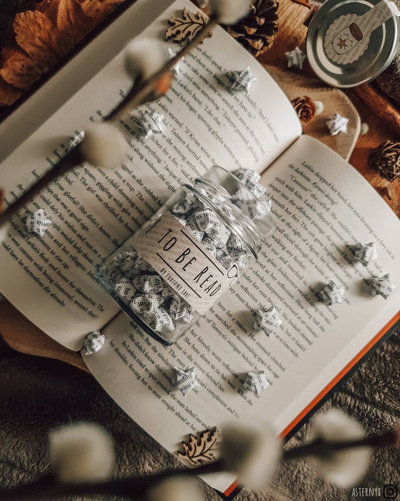 To Be Read  TBR Jar Paper Stars with book titles folded 3d image 7