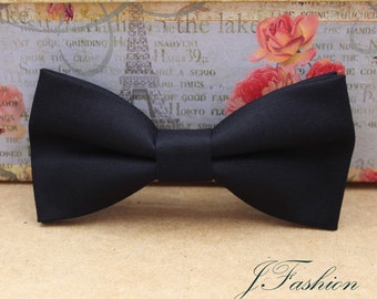 Black Red Pre-Tied Bow Tie,Men's Bowtie,Baby Bowtie, Kid's Bow tie,Wedding Accessories,Gift Men's Bow Tie, Handmade Bow Tie, Cotton Bow Tie