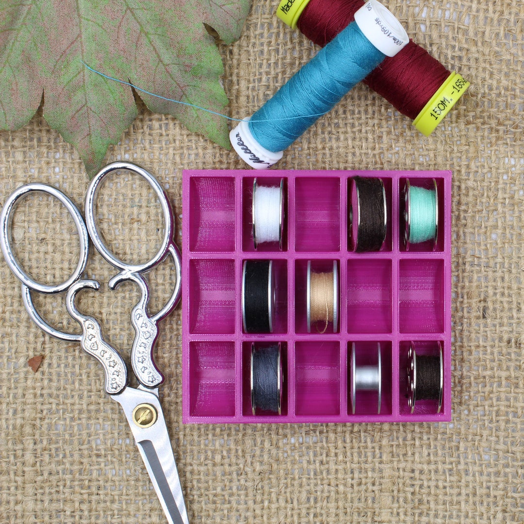3D Printed Bobbin Organizer / Holds 20 Bobbins / Plastic Case for