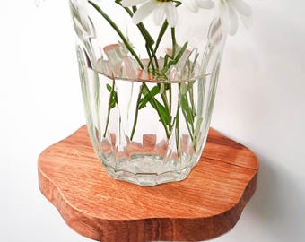 Etagères ondulées pastel danois. Petite étagère flottante. Étagère ronde moderne en bois. Étagères bohèmes. Un cadeau d'Ukraine pour un nouveau propriétaire
