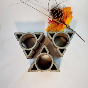 Pike Design Canada, art pottery/ceramic candle holder/trivet/objet