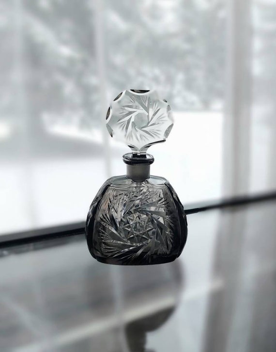 Rare, Pinwheel, Black Crystal Perfume/Vanity/Boudo