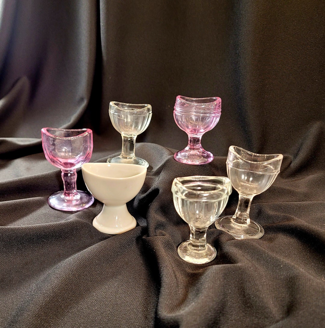 Choice, Antique/vintage, Pink, Clear and Ceramic Eye Wash/bath/rinse