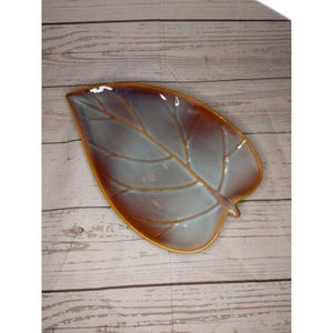 Art Pottery Leaf Serving Candy Nuts Fruit Dish Blue Brown
