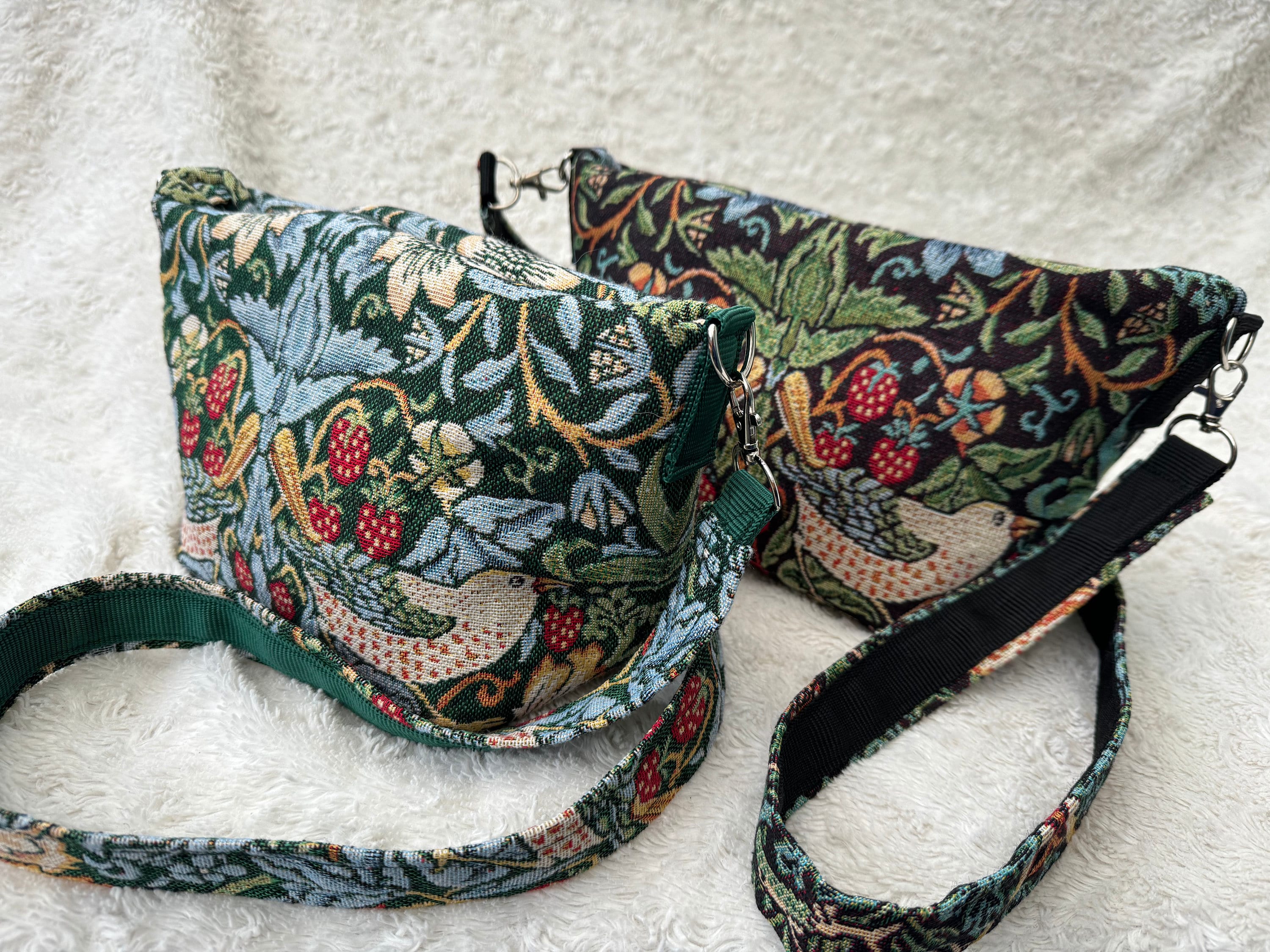 ハンドメイド　William Morris ボストンバッグ⑅︎◡̈︎* Sサイズ ハンドメイド William Morris ボストンバッグ⑅︎◡̈︎* Sサイズ