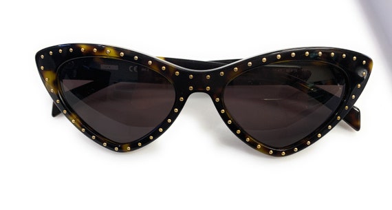 Vintage Cateye Moschino Sunglasses, Cateye designe