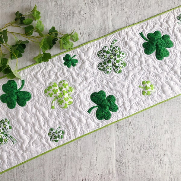 Shamrock quilted table runner, St Patrick's Day bed topper, Spring tablecloth, Table topper, Green-white quilted, Handmade runner, New favor