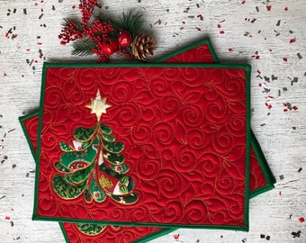 Quilted Christmas placemats, Set of six, Christmas tree quilted, Holiday quilt, Xmas table topper, Handmade red runner, Santa tablecloth
