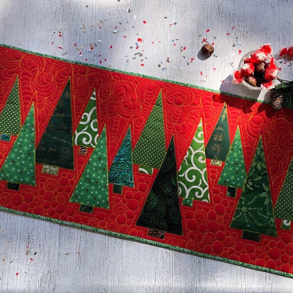 Quilted Christmas green trees table runner, Xmas quilted items, Santa decor, Red bed topper, Winter quilt, Quilted home decor, Tablecloth