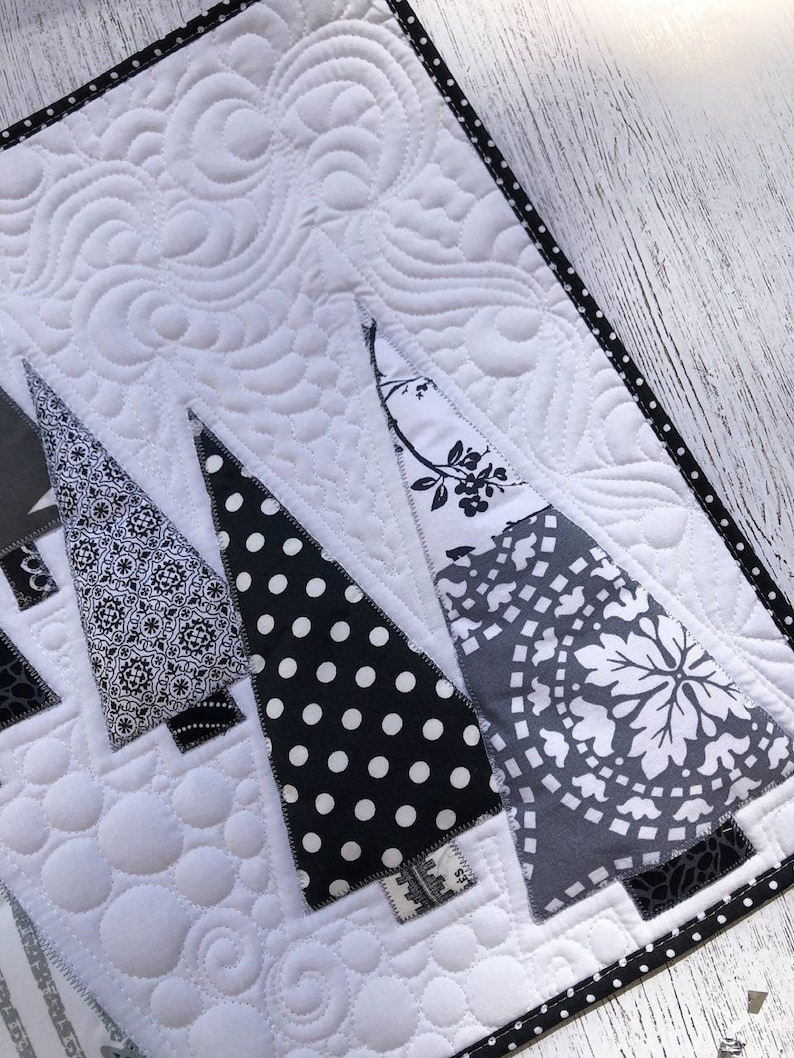 Quilted Christmas Trees Table Runner Santa Tablecloth Etsy