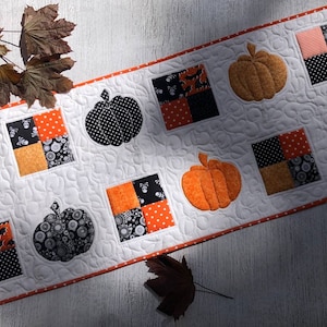 Quilted Pumpkin Table Runner - Handmade Fall Decor in Black and Orange Fall Centerpiece, 16&quot;x40&quot;