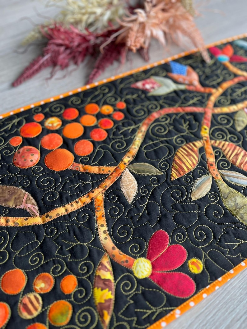 Quilted Table Runner, Thanksgiving Bright Quilt, Autumn Table Topper