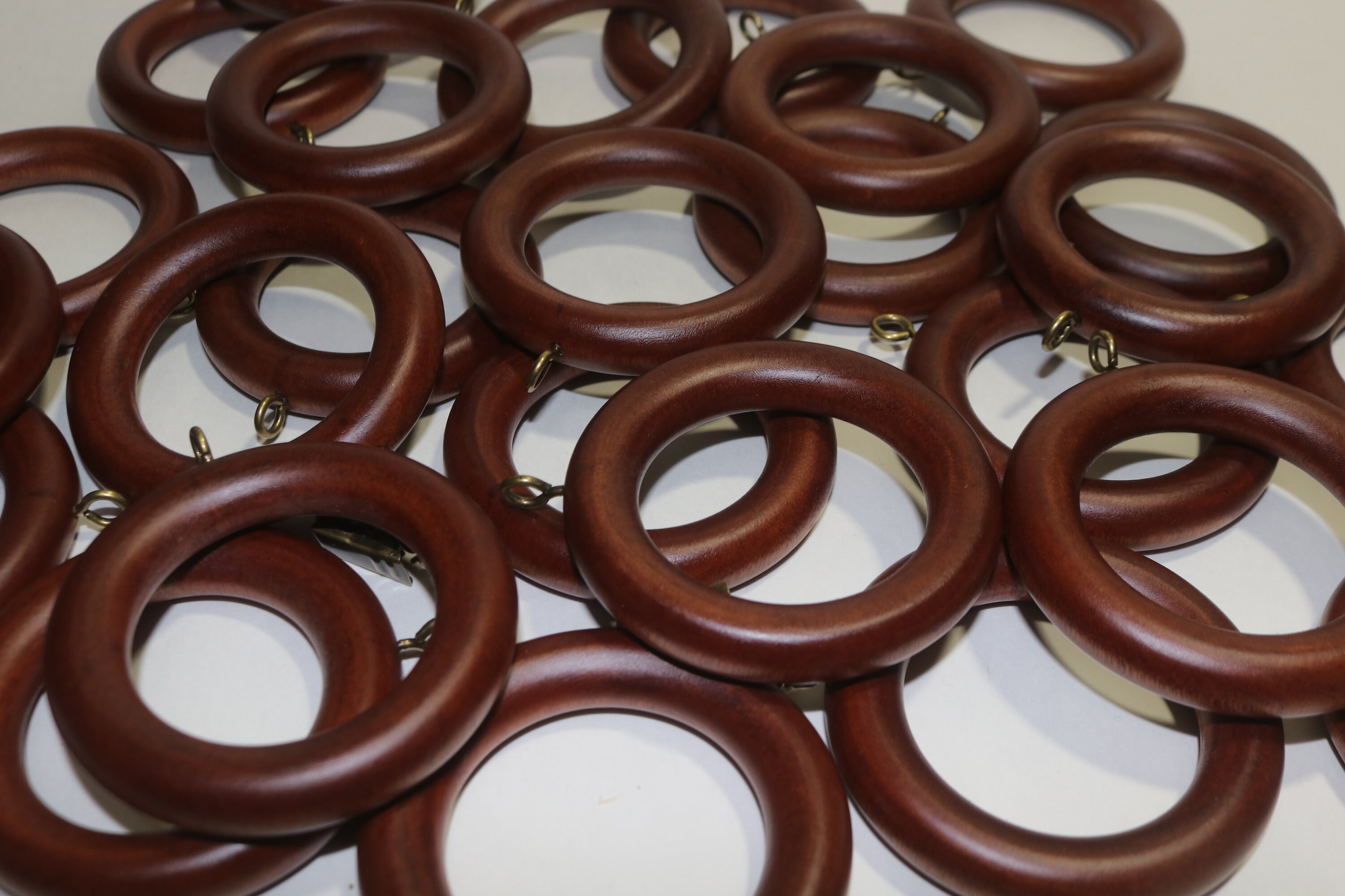 27 Vintage Vorhangringe aus Kunstholz mit Metallhaken 2 | Etsy