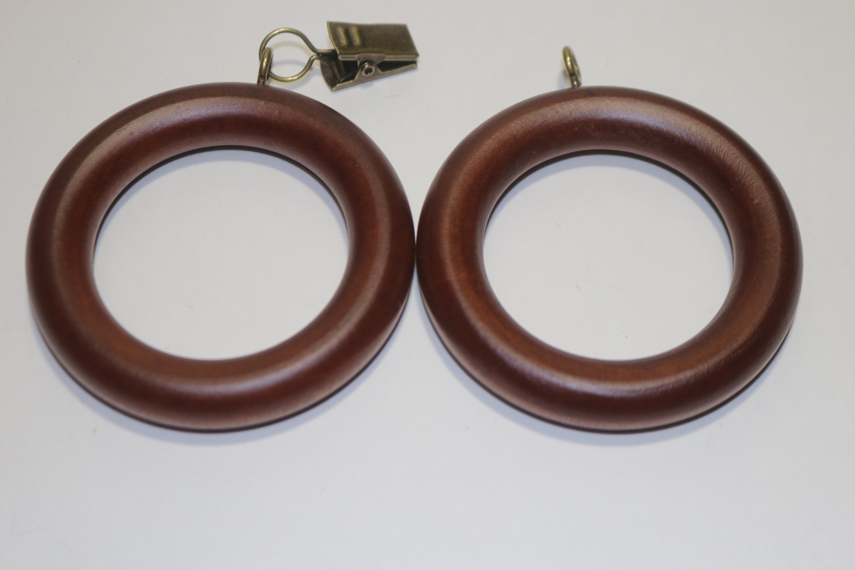 27 Vintage Vorhangringe aus Kunstholz mit Metallhaken 2 | Etsy