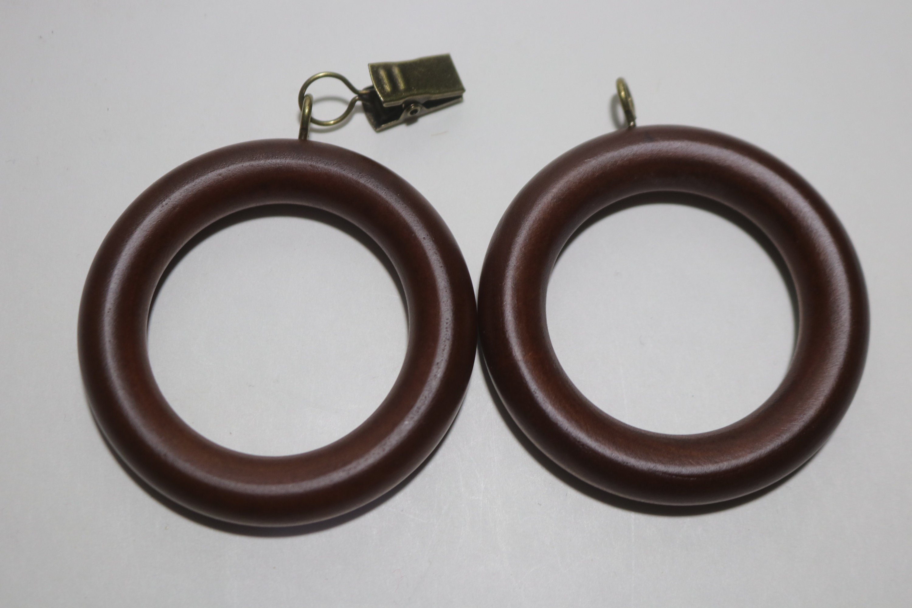 27 Vintage Vorhangringe aus Kunstholz mit Metallhaken 2 | Etsy