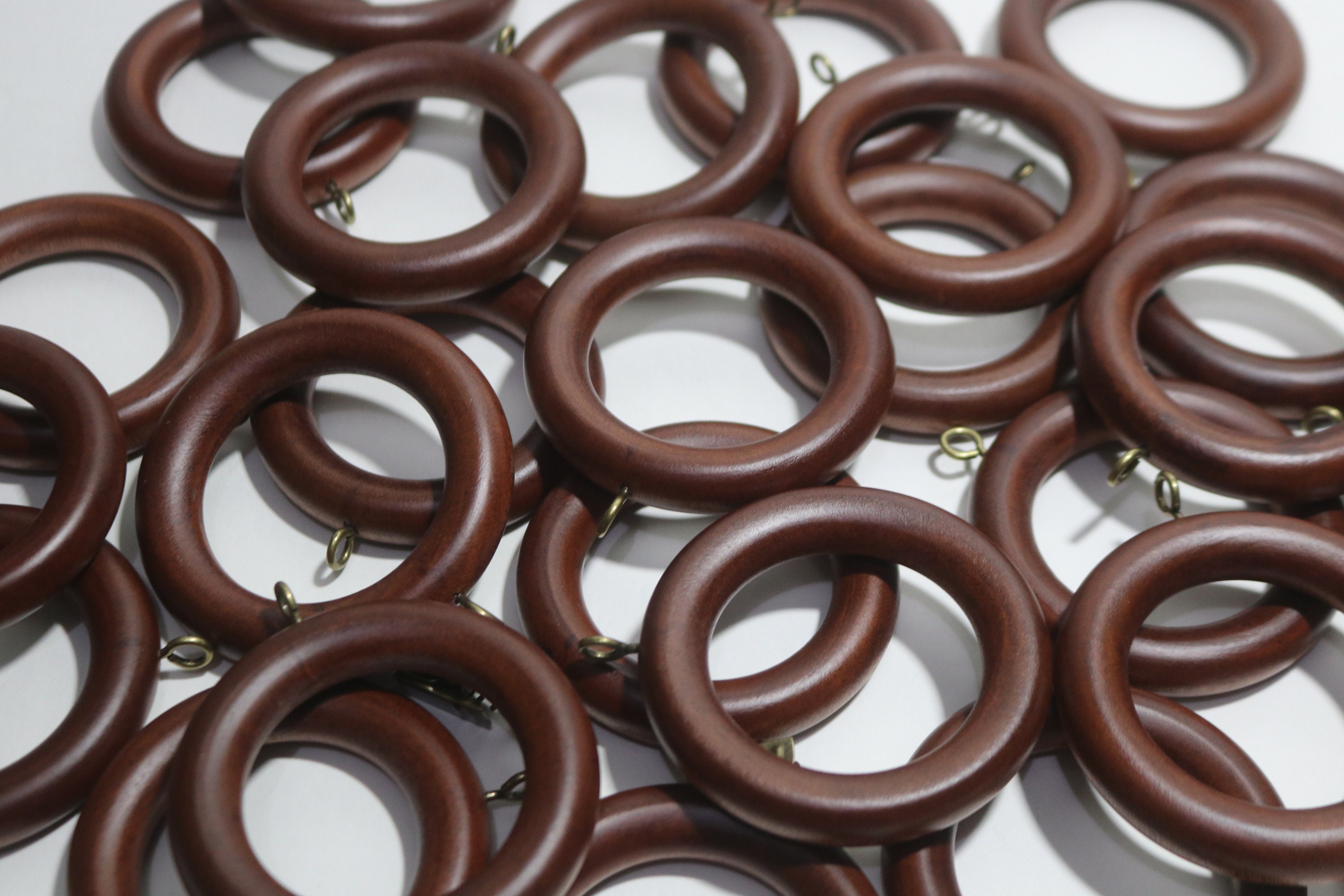 27 Vintage Vorhangringe aus Kunstholz mit Metallhaken 2 | Etsy