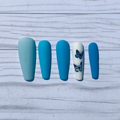 Set of 20 Handpainted Deep Midnight Blue Glossy Nails | Etsy