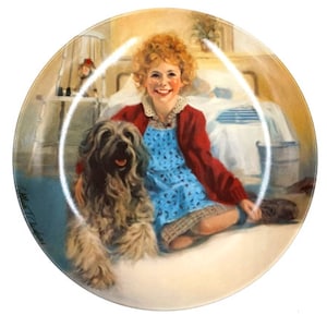 Annie and Sandy #13713U Knowles Collectible Plate Little Orphan Annie