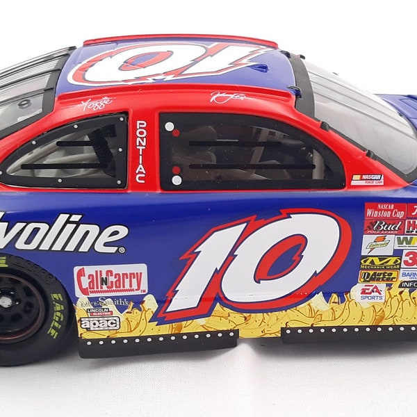 Johnny Benson #10 Valvoline Muppets Fozzie 25th Ann. 2002 Action Pontiac GP 1/24