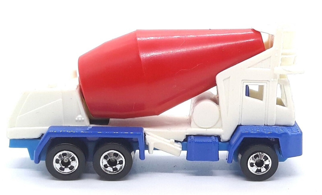 1992 Hot Wheels Oshkosh Cement Mixer Collector Car 144 Etsy