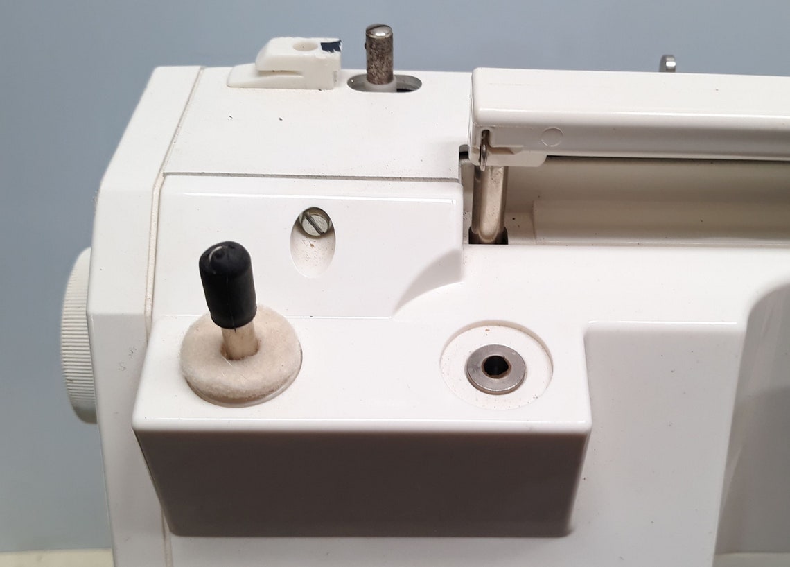 Bernina 1008 Electronic Sewing Machine For Parts/ Repair Etsy