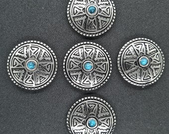 Concho/conchos cruzados estilo suroeste de 1 1/8" con cinco unidades y centros de color turquesa