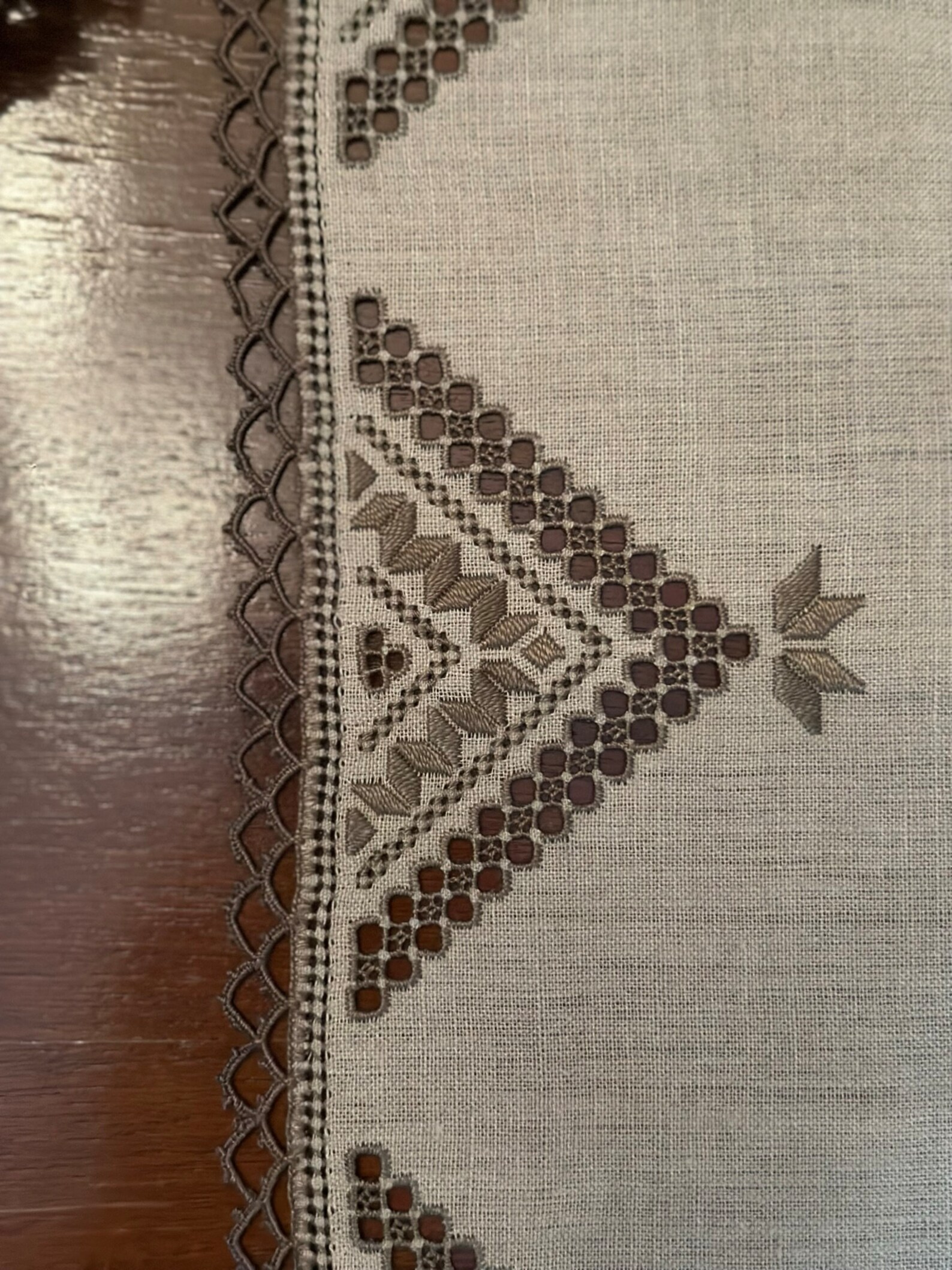 Lefkara Laces - Table Cloth, Detailed Design, Traditional Cypriot ...