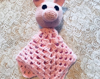 Crochet Pig Lovey Pattern. Digital pdf file in English with US terms.