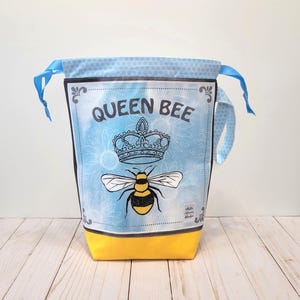 Queen Bee Drawstring Bag, Quilting Project Bag, Knitting Storage