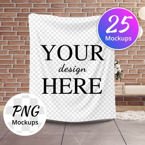 Puede incluir: Una maqueta de tapiz blanco con el texto "YOUR design HERE" en negro. El tapiz est&aacute; colgado en una pared de ladrillo con una alfombra blanca en primer plano. Hay 25 maquetas disponibles.