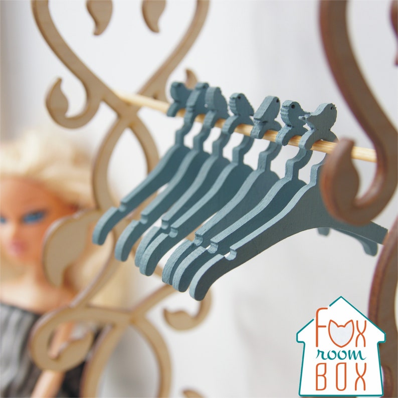 Set of 7pc miniature wooden HANGERS for dolls. Mini Etsy
