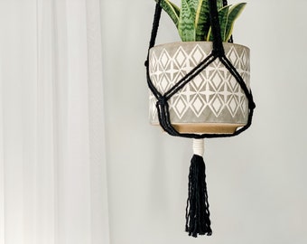 Black Minimalistic Macrame Plant Hanger, Boho Style, Simple & Modern Home Decor, Ready to Ship, Essential and Modern, Gift for Plant Lover