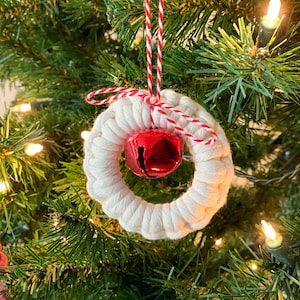 Macrame Christmas Ornaments, Jingle Bells Decorations, Miniature Macrame Wreath, Holiday Ornamentation, Xmas Gift Ideas for Anyone