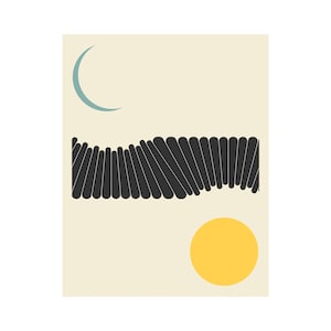 Op de afbeelding: Abstracte kunstprint met een lichtbeige achtergrond, een turquoise halve maan, een gele cirkel en een zwart, golvend, verticaal lijnenontwerp. Minimalistisch ontwerp voor interieurdecoratie.