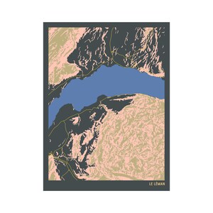 Peut inclure: Une impression d'art graphique minimaliste représentant un lac et son environnement. L'œuvre présente un lac bleu, entouré de masses terrestres gris foncé, beige et rose, avec des lignes jaunes indiquant les routes. Le texte "LE LÉMAN" est en bas.