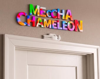 Meccha Chameleon 3D Printed Figure, Game Collectible Miniature, Hide Seek Prank Decor